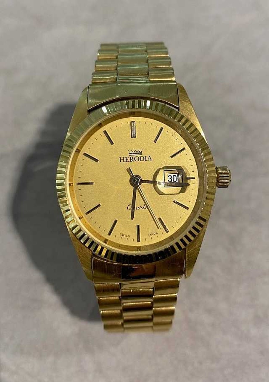 Relojes Cyma | Herodia Oro Ley 18K Army Bisel Dentado